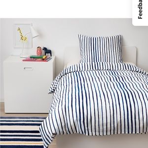 Ikea twin duvet covet pillowcase with extra pillow